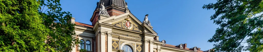 Budynek gł&oacute;wny Uczelni